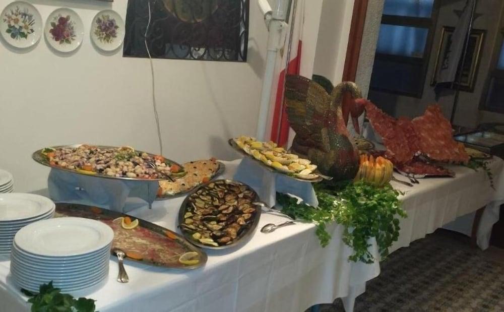 Hotel Paco Pietra Ligure Eksteriør bilde